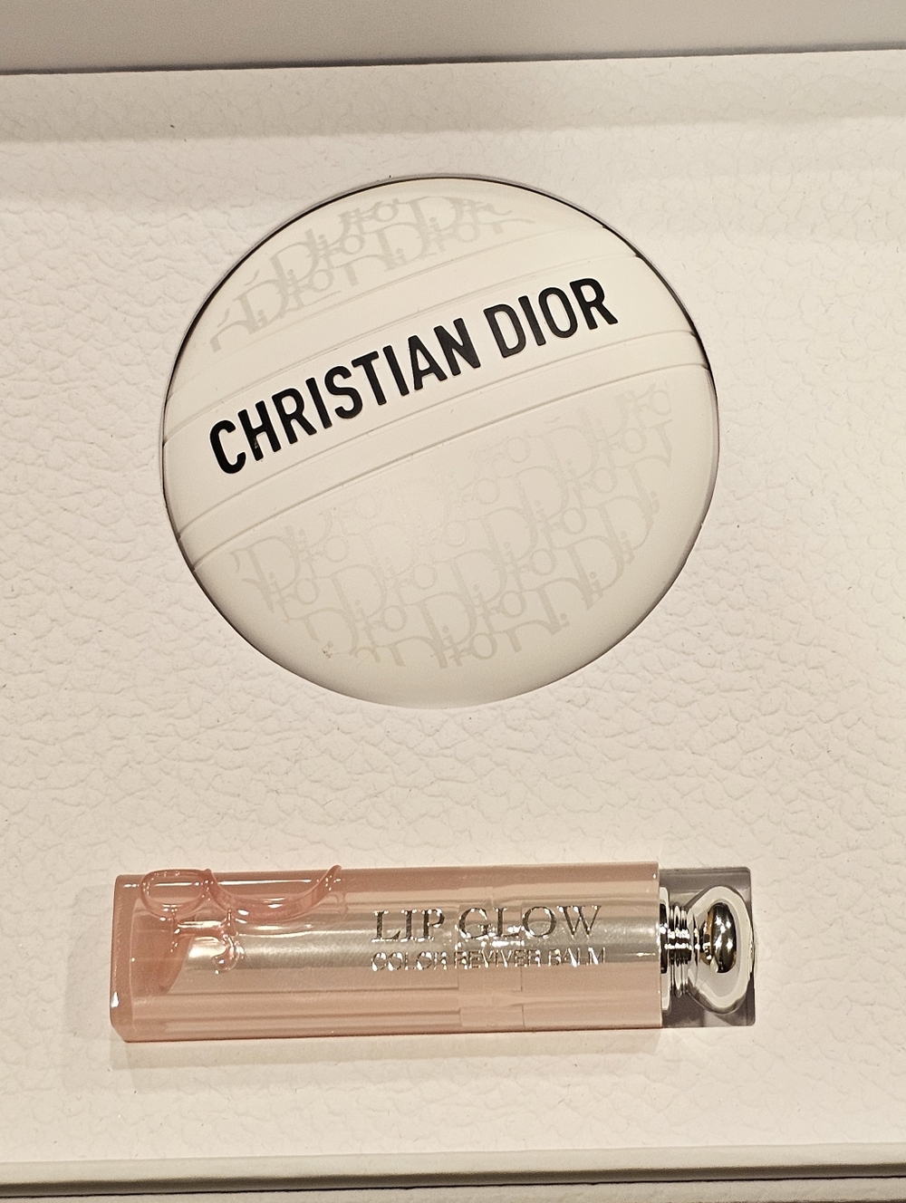 Dior Around The World Gift Set, Limited Edition - Tote, Le Baume, and Lip Glow - Picture 3 of 4